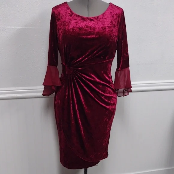 long sleeve cowl back dress Eliza Long Sleeve Cowl Lace And Satin Maxi Dress / Mocha | MESHKI